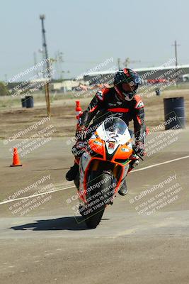 media/Sep-20-2025-TrackDaz (Sat) [[27f0cde673]]/Around the Pits/